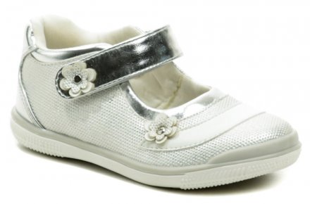 Dětská letní vycházková obuv se zapínáním na suchý zip. Obuv je  vyrobená ze syntetického materiálu a stélkou z přírodní kůže.