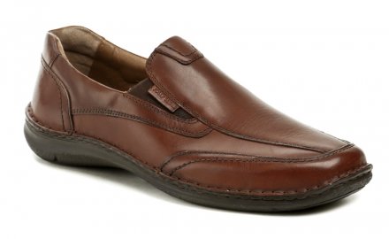 Pánská celoroční vycházková obuv typu mokasíny. Obuv Josef Seibel je vyrobená z přírodní kůže.