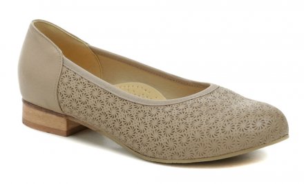 Dámská nadměrná vycházková a společenská obuv na nízkém podpatku, vyrobená z pravé přírodní kůže.