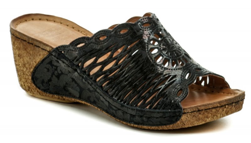Karyoka 2258 černé dámské letní pantofle na klínku | ARNO.cz - obuv s tradicí