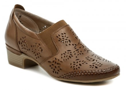 Dámská letní vycházková obuv na stabilním podpatku. Obuv je vyrobená z pravé přírodní kůže.