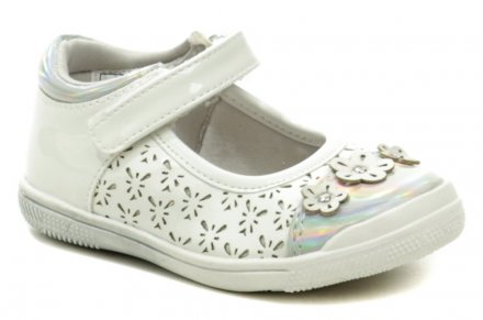 Dětská letní rekreační obuv se zapínáním na suchý zip. Obuv je  vyrobená ze syntetického materiálu a stélkou z přírodní kůže.