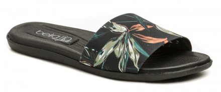 Dámská letní rekreační nazouvací obuv typu plážovky. Obuv vyrobená z kombinace syntetického materiálu, pásek je textilní.