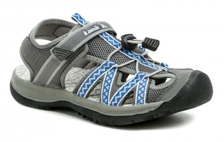 Letní vycházková a trekingová sandálová obuv, vyrobená z kombinace syntetického a textilního materiálu. Veganský produkt.