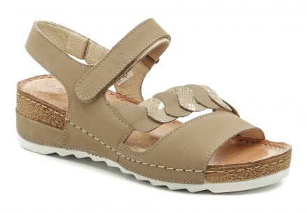 Dámská letní vycházková sandálová obuv na klínku se zapínáním přes nárt suchým zipem, vyrobená kompletně z pravé přírodní kůže.