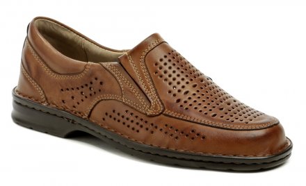 Pánská letní vycházková obuv typu mokasíny, vyrobená z pravé přírodní kůže.